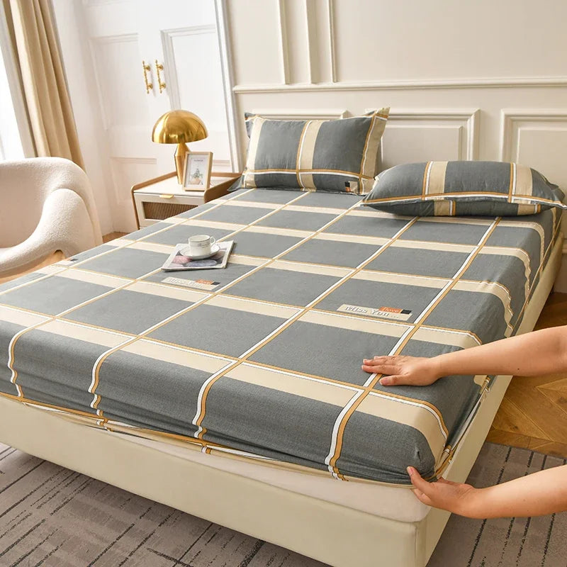 Patterned Fitted Bed Sheet and Pillowcases