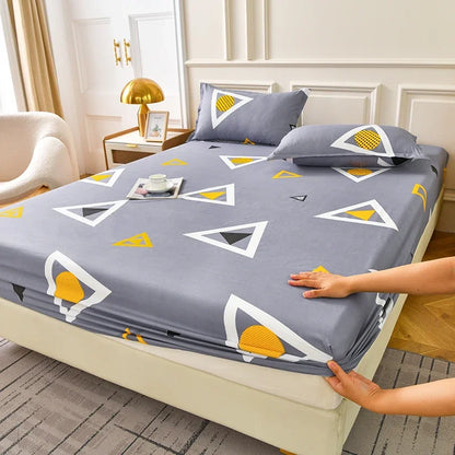 Patterned Fitted Bed Sheet and Pillowcases