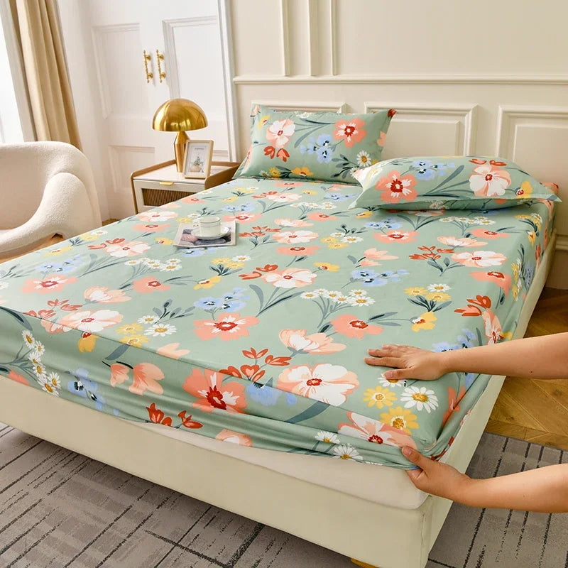 Patterned Fitted Bed Sheet and Pillowcases