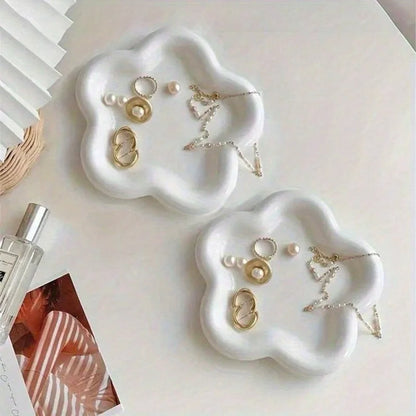 White Tray