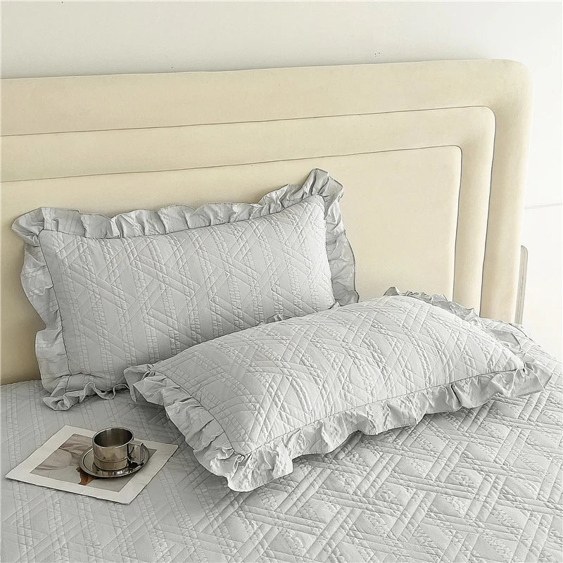 Ruffles Pillow Case (2 pieces)
